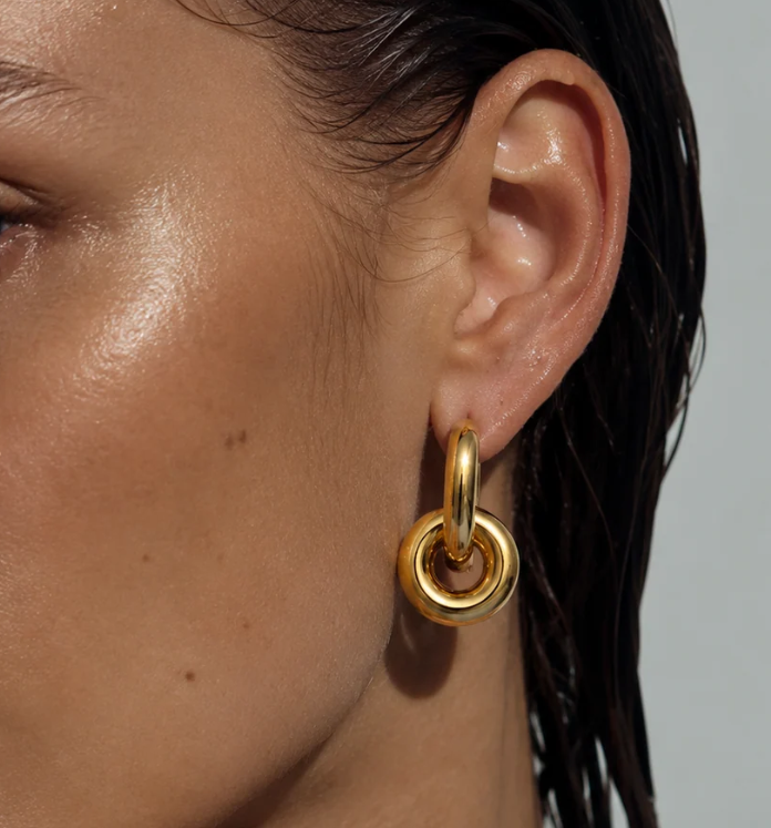 Ellie Vail Solana Interlocking Hoop Earring