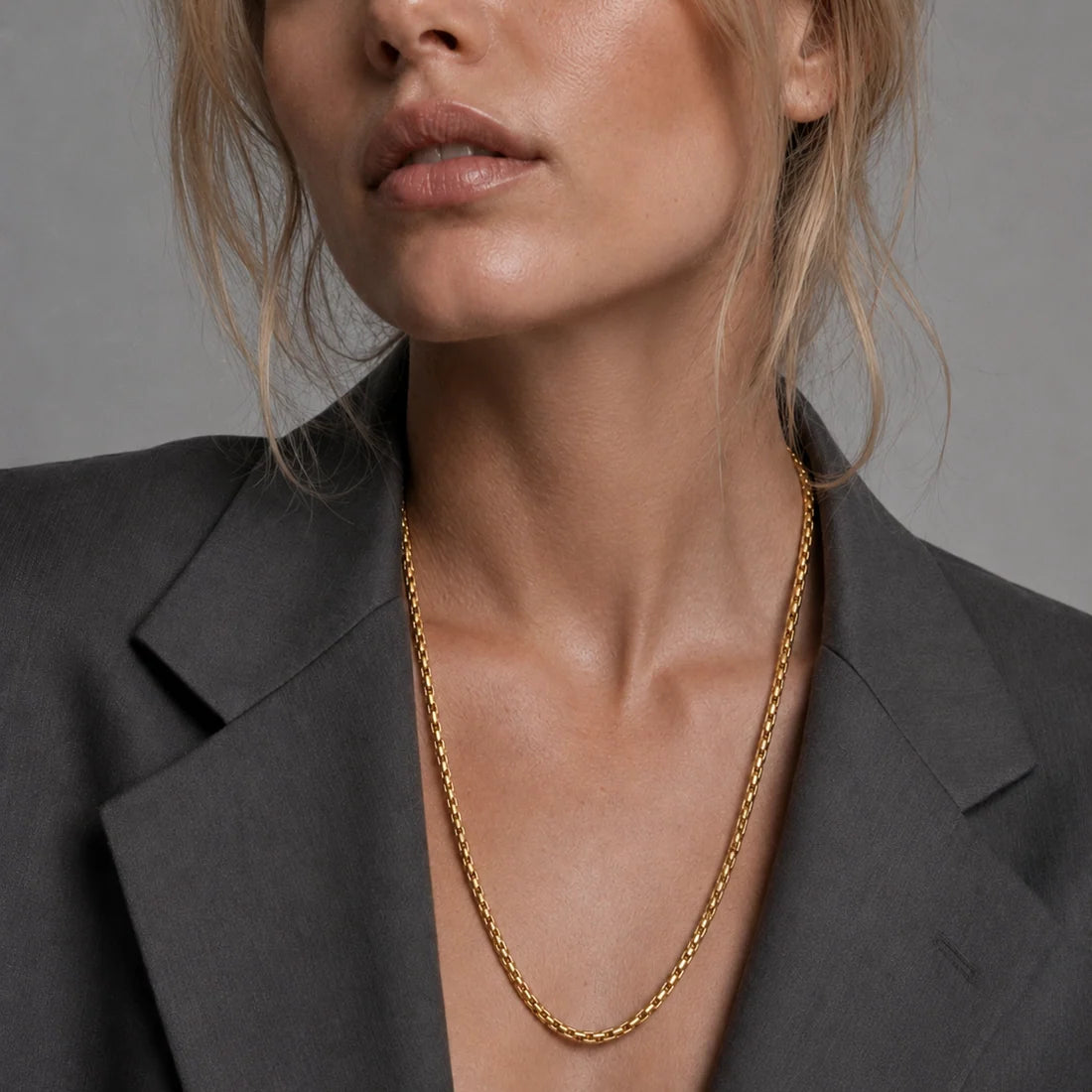 Ellie Vail Sylvie Round Box Chain Necklace- Gold
