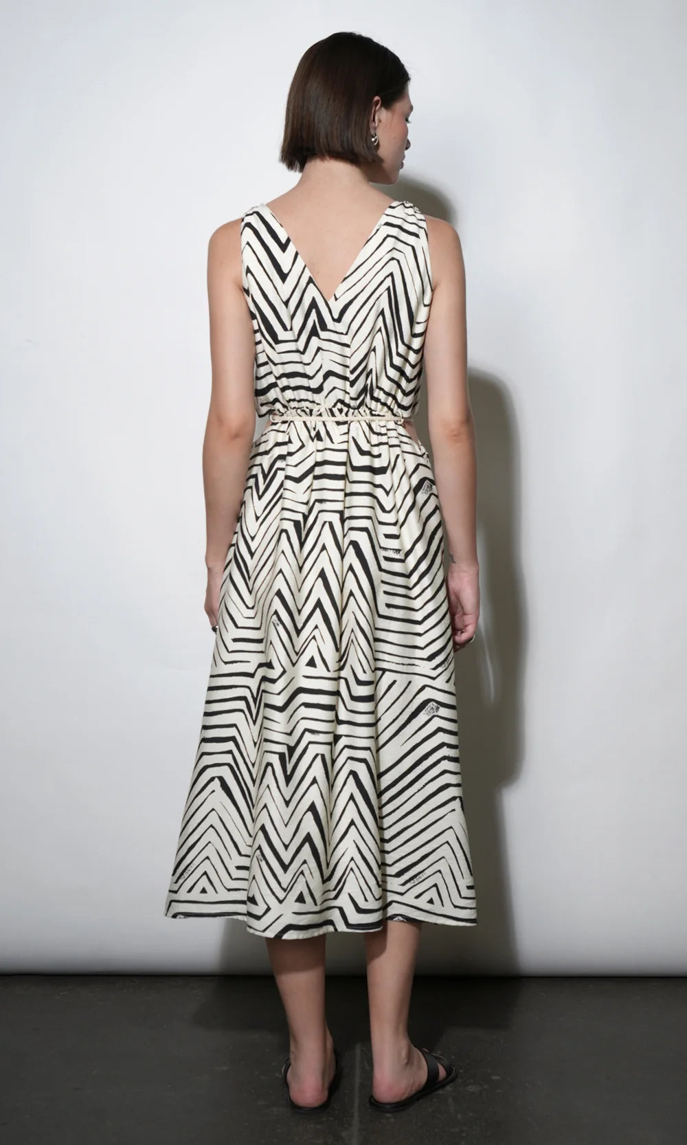 Greylin Evelyn Side Cut Out Knotted Strap Midi Dress