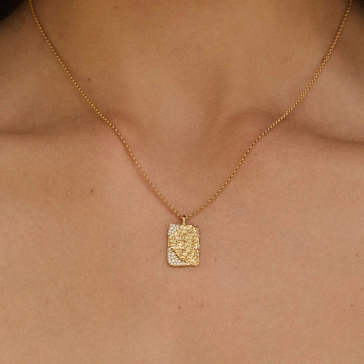 Agapee Kalama Necklace