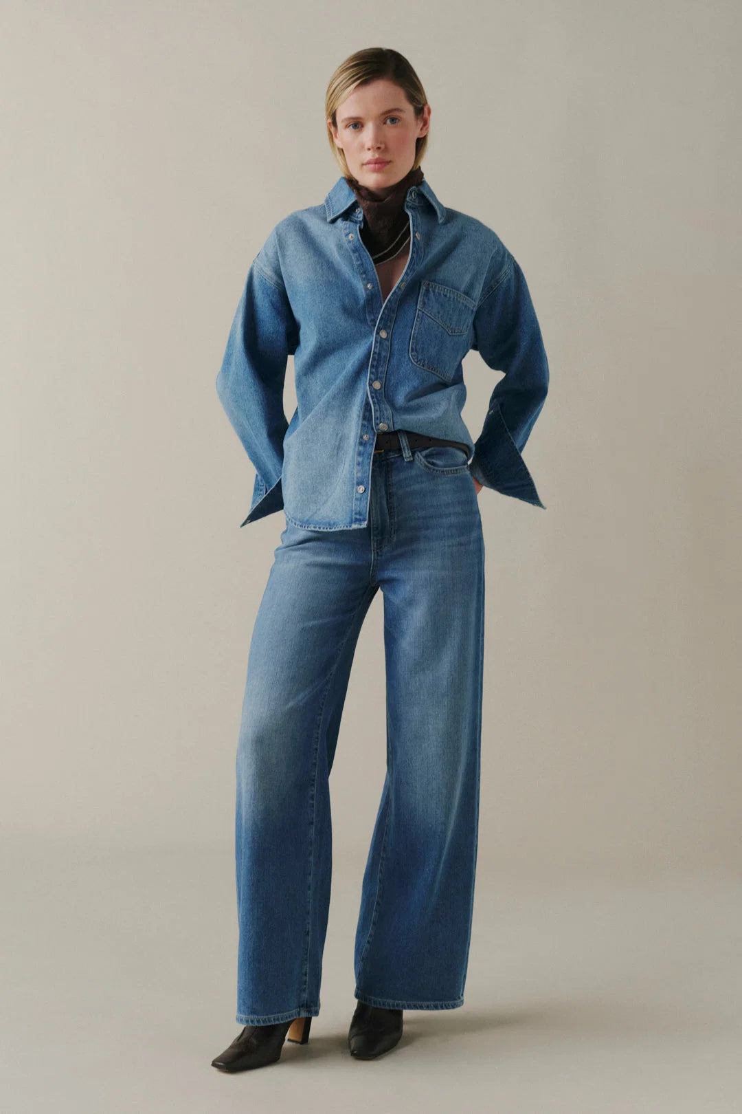 Warp+Weft NCE - WIDE LEG JEANS - Blue Mist