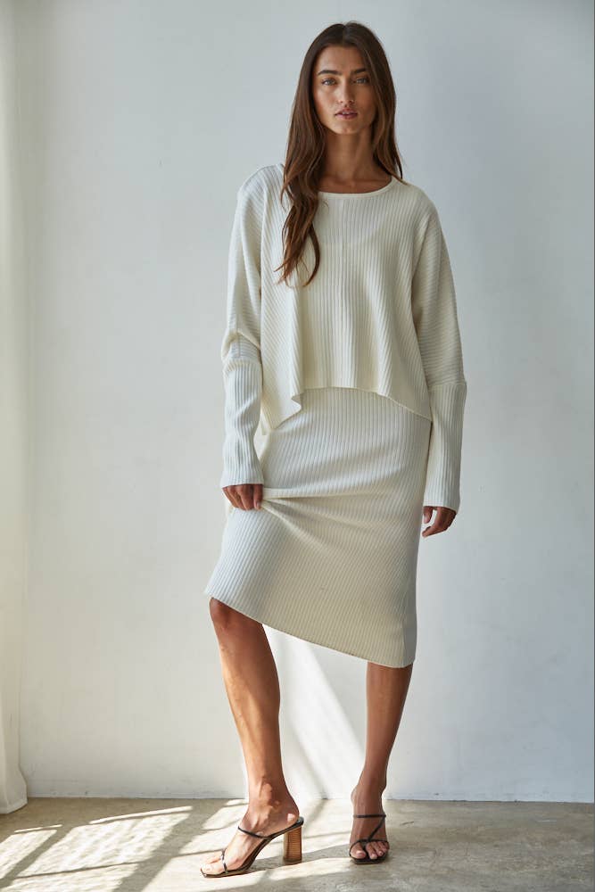 By Together - Small Knit Sweater Ribbed Round Neck Long Sleeve Top